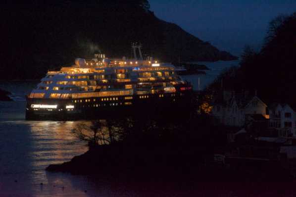 04 March 2020 - 18-29-40
Cruise ship Fridtjof Nansen departs from Dartmouth, Devon passing out to sea past Kingswear Castle.
This night time departure of Norwegian cruise ship Fridtjof Nansen made for difficult snapping. But I did it, so you didn't have to.
-------------- 
Cruise ship Fridtjof Nansen visits Dartmouth